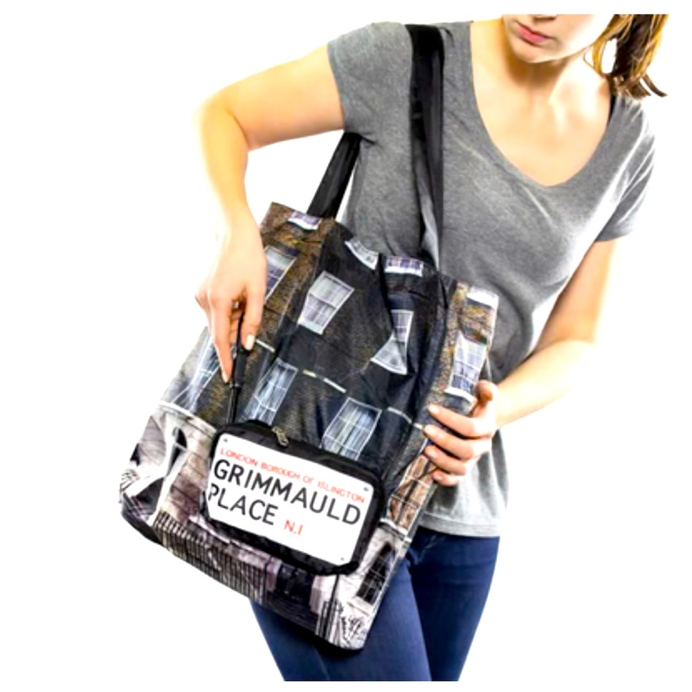 NWT collapsible tote